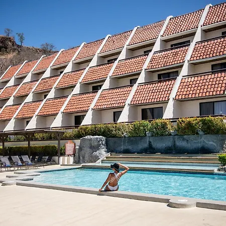 Villas Sol Beach Resort